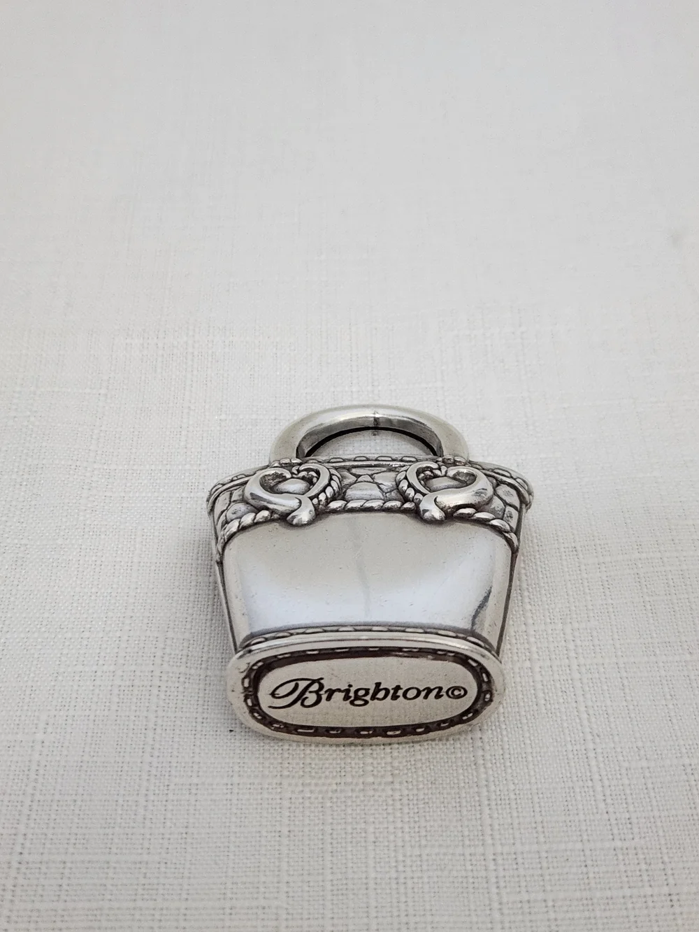 Brighton elegant silver